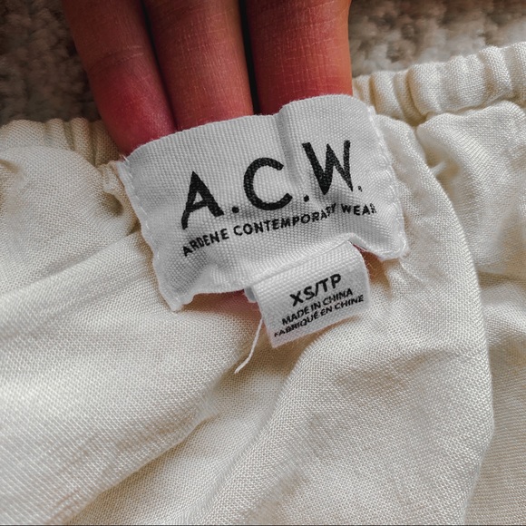 Cream Embroidered Strapless Cropped Top - Picture 2 of 3